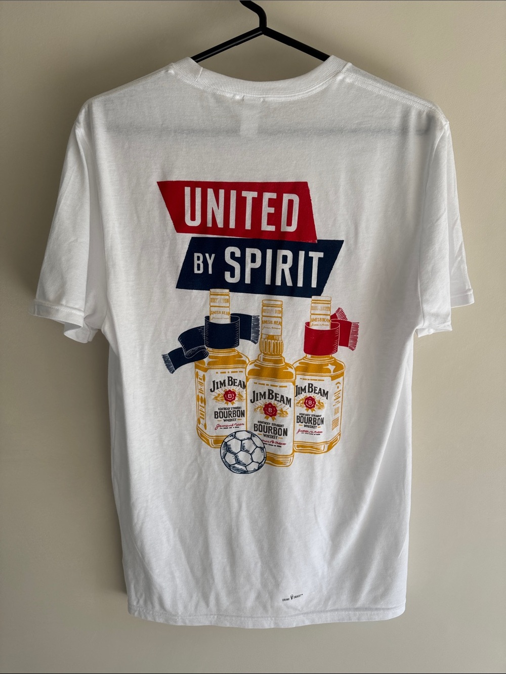 nwot jim beam united by spirit kentucky straight bourbon whiskey soccer size s